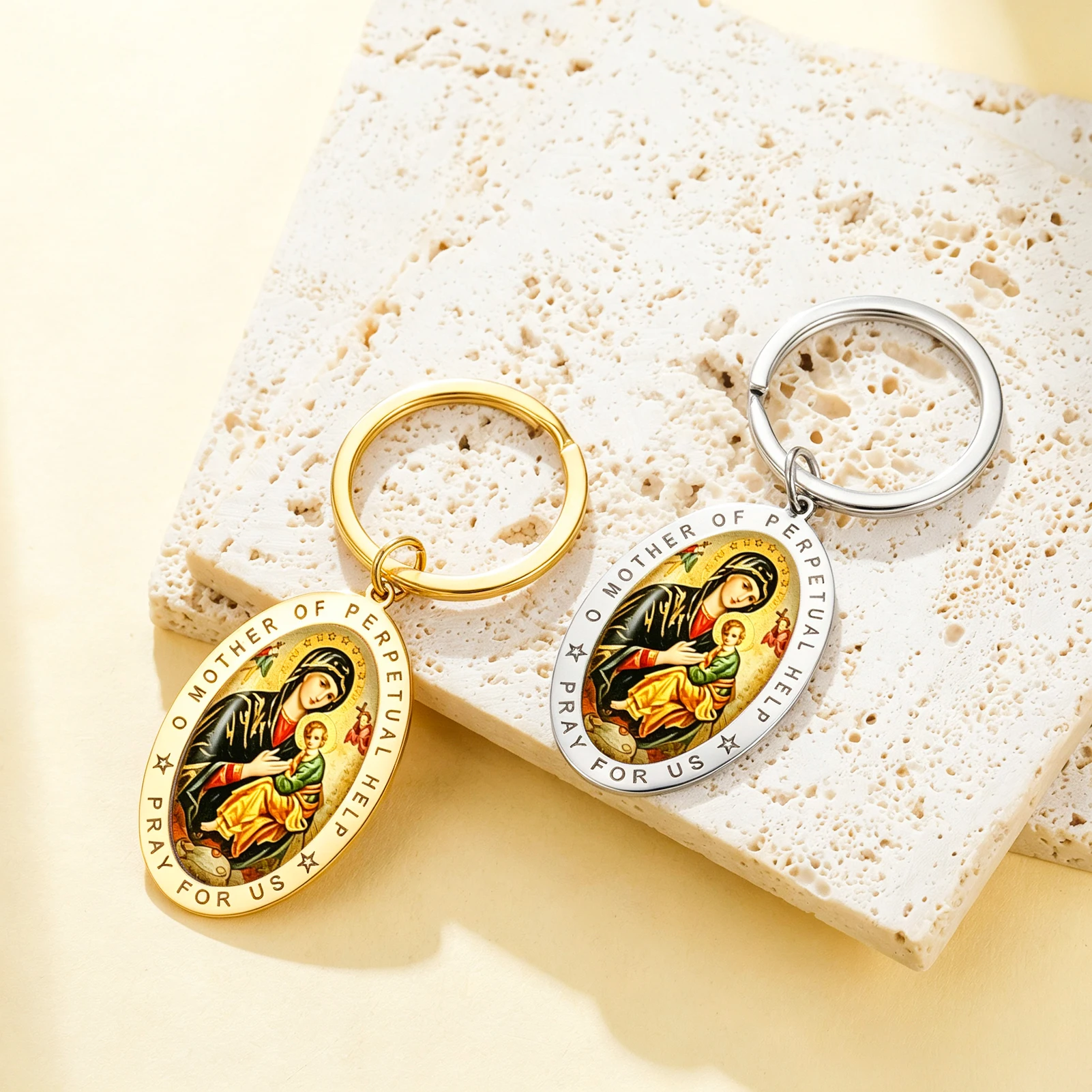 Our Lady of Perpetual Help Keychain Virgin Mary Religious Key Ring Stainless Steel Catholic Prayer Medal Key Holder Faith Gift