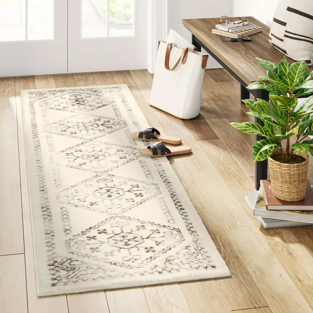 

Rug,Distressed Persian Accent Rug Cream,Indoor/ Outdoor Splashpoof Easy Scrubbing Patio Backyard Mudroom Runner-Rug