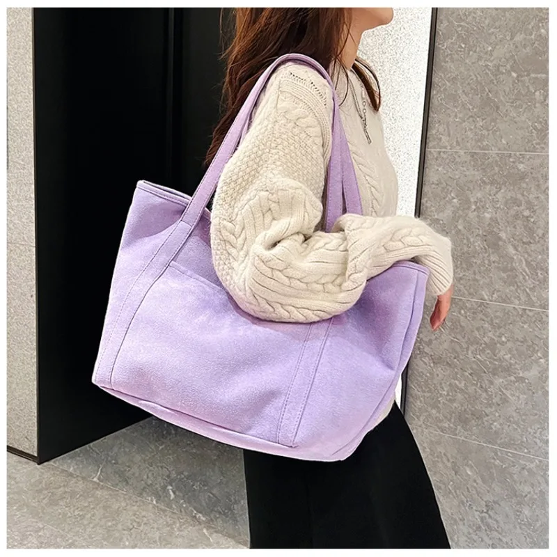 

Large-capacity Matte Women Fashion Trend Tote Shoulder Bag New Retro Luxury Brand Shoulder Bag Temperament Commuter Shoulder Bag