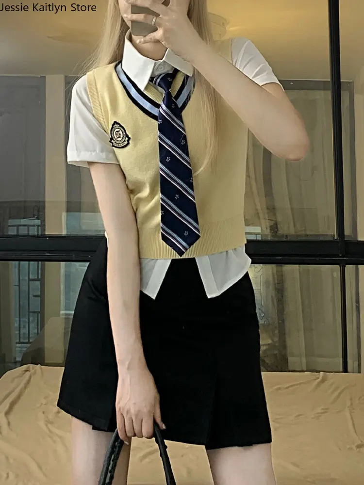 Korean Kawaii School Uniform Women Sweater Vest and Mini Skirt JK Uniform Japanese School Girl Anime Cosplay Graduation Uniform