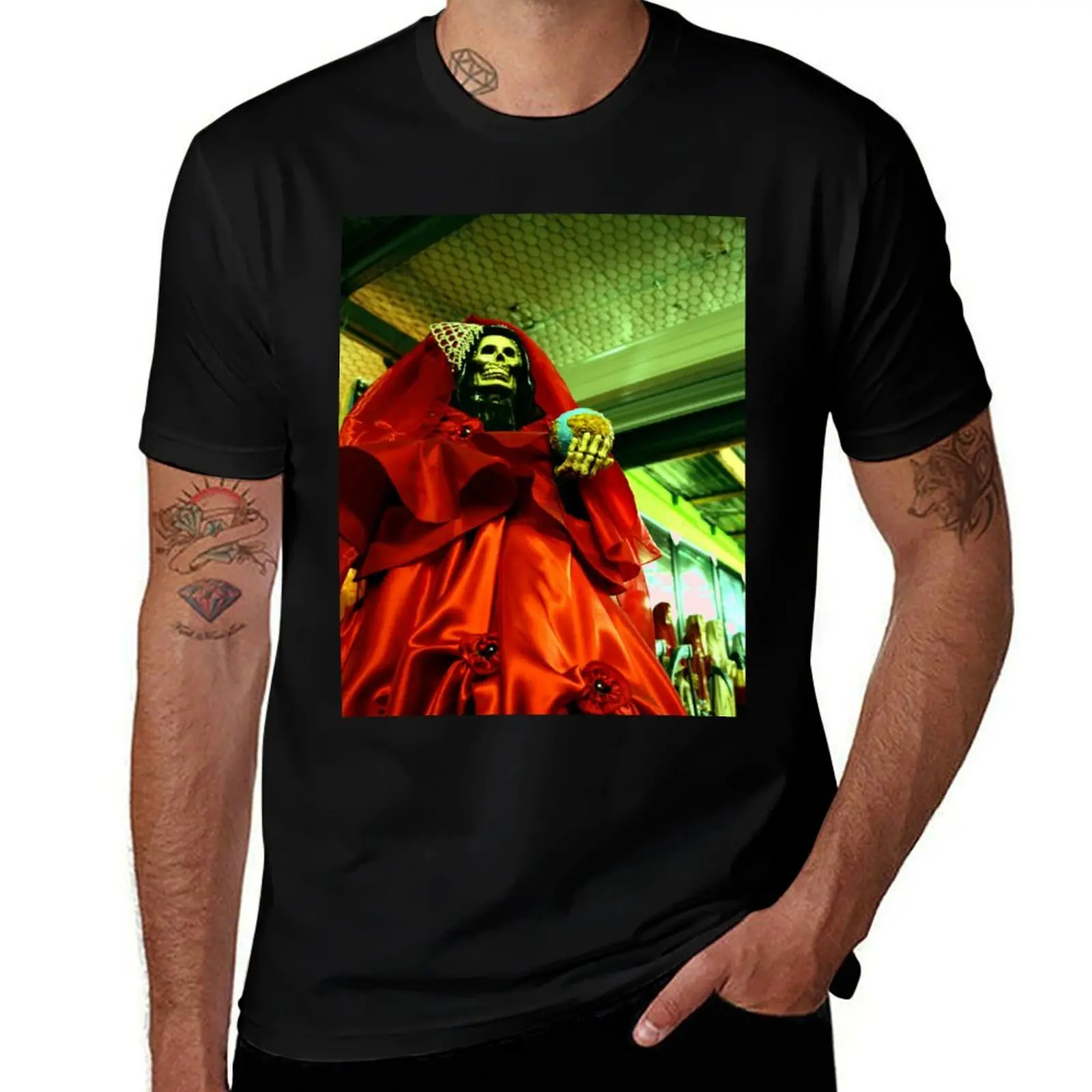 

Cult of Santa Muerte T-Shirt Christmas Theme Tee Top