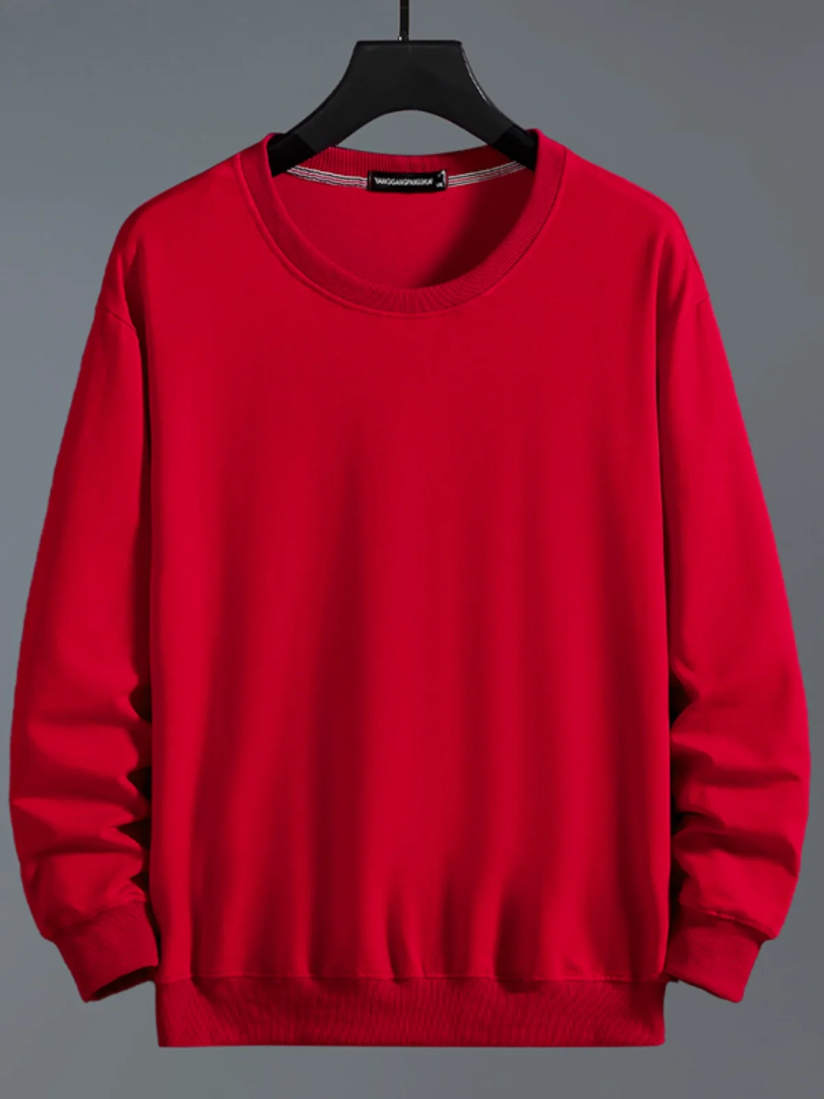 Luźny krój, okrągły dekolt, męska bluza plus size na wiosnę i jesień, wygodna warstwa bazowa, koszulka z mieszanki bawełny i poliestru.
