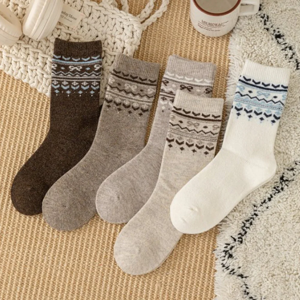 

2-парные женские шерстяные носки в стиле Харадзюку в стиле ретро с милым принтом, мягкие теплые повседневные домашние носки-тапочки для повседневной носки, зимний комфорт