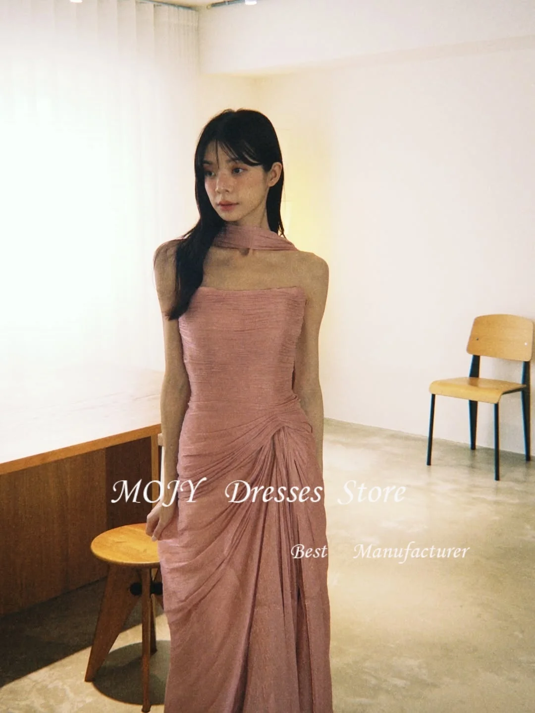 Mojy เกาหลีชุดราตรีสีชมพูชุดราตรีชีฟองด้านข้างที่กําหนดเองชุดพรหมอย่างเป็นทางการ โอกาสชุดราตรี