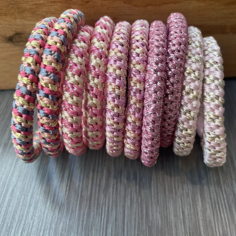 

Набор из 10 разноцветных резинок для волос Nekkii для женщин, эластичные черные резинки для волос, держатели для хвоста для девочек, резинки-пружинки для волос Nekkii