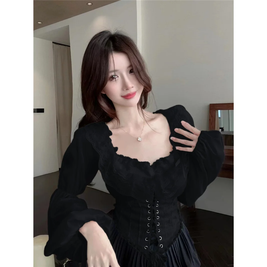

Women's French Courtly Style Lace Blouse Spring Corset Waist Slim Fit Cropped Elegant Top