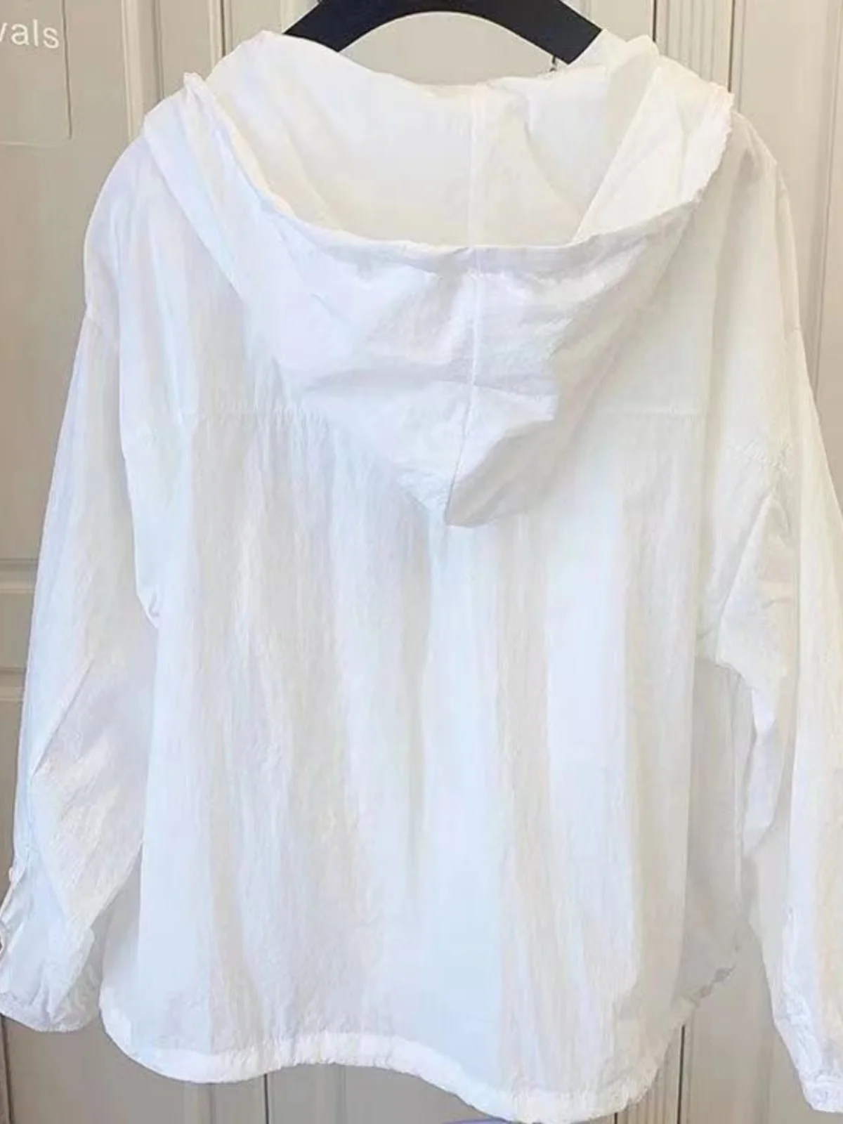 Pakaian Pelindung Matahari Luar Ruangan Bahan Sutra Es Wanita, Bernapas, Musim Panas, Ukuran Besar, Jaket Luar Ruangan Kasual Longgar