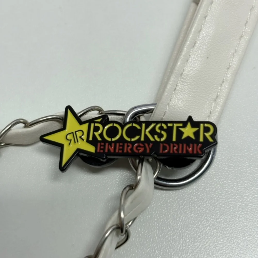 شارة شعار مشروب الطاقة JazR Rockstar لتسريع وقت الانتعاش وتخفيف التعب وإكسسوارات تزيين حقيبة الظهر ذات القبعة الإبداعية