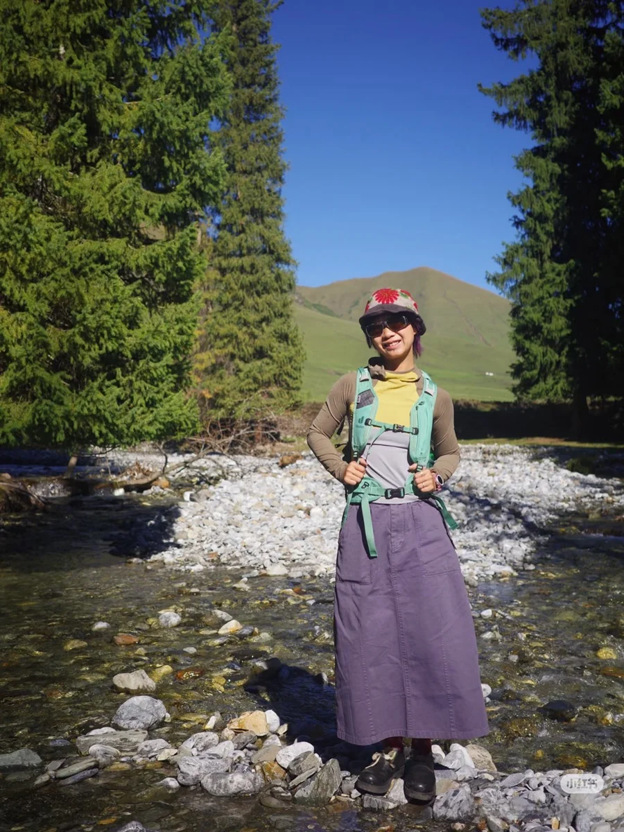 

Faionable Ladies' Casual Tech Fabric Mid-Length Skirt with L-System Watch Ele Workwear Sle f-length Skirt