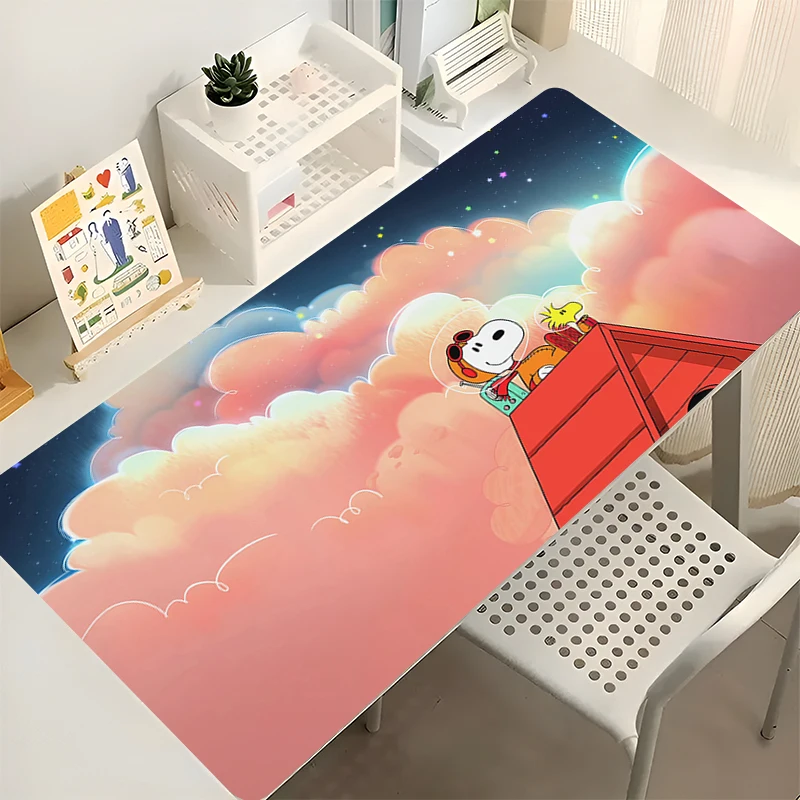 Alfombrilla de ratón para jugadores de Snoopy, alfombrilla de ratón para juegos extendidos, teclado para juegos, alfombra duradera de goma