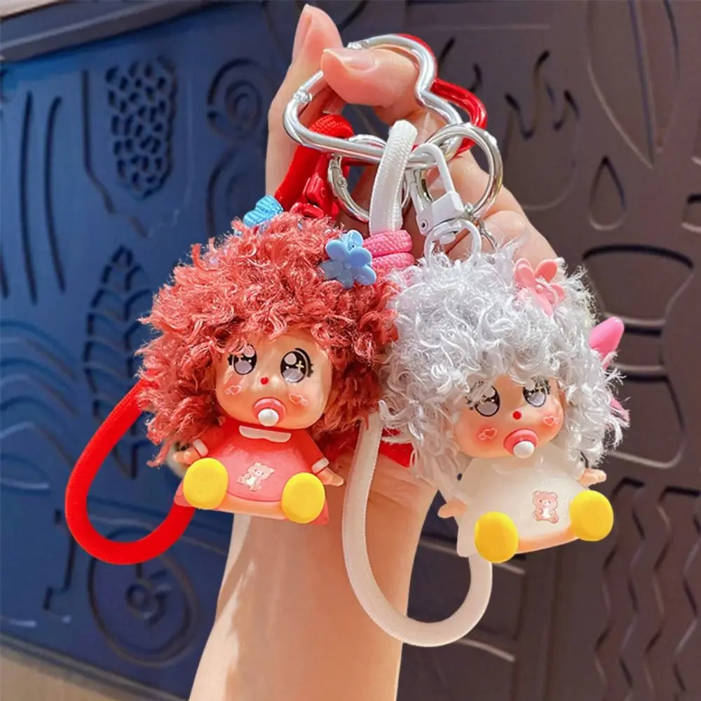 High-Quality PVC Sheep Keychain Stable Color Smooth Burr-Free Surface Mini Lamb Figurine Robust Metal Key Ring