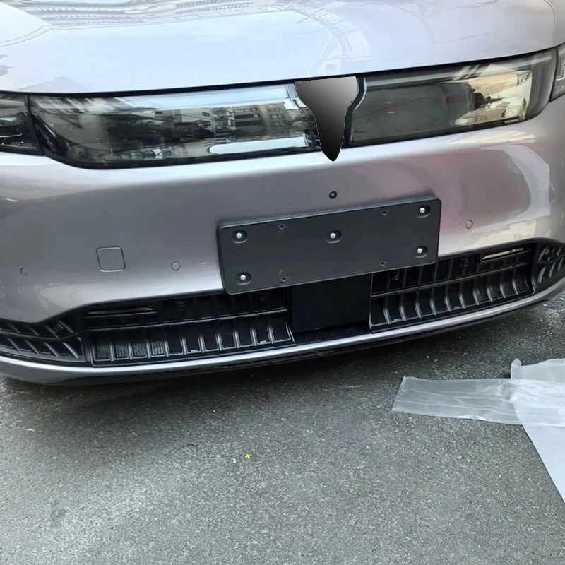Car Replace Bumper Center Intake Grille Cover For VOYAH Free 2024-Present Auto Front Upper Lower Grille  Buckle Insect Proof Net