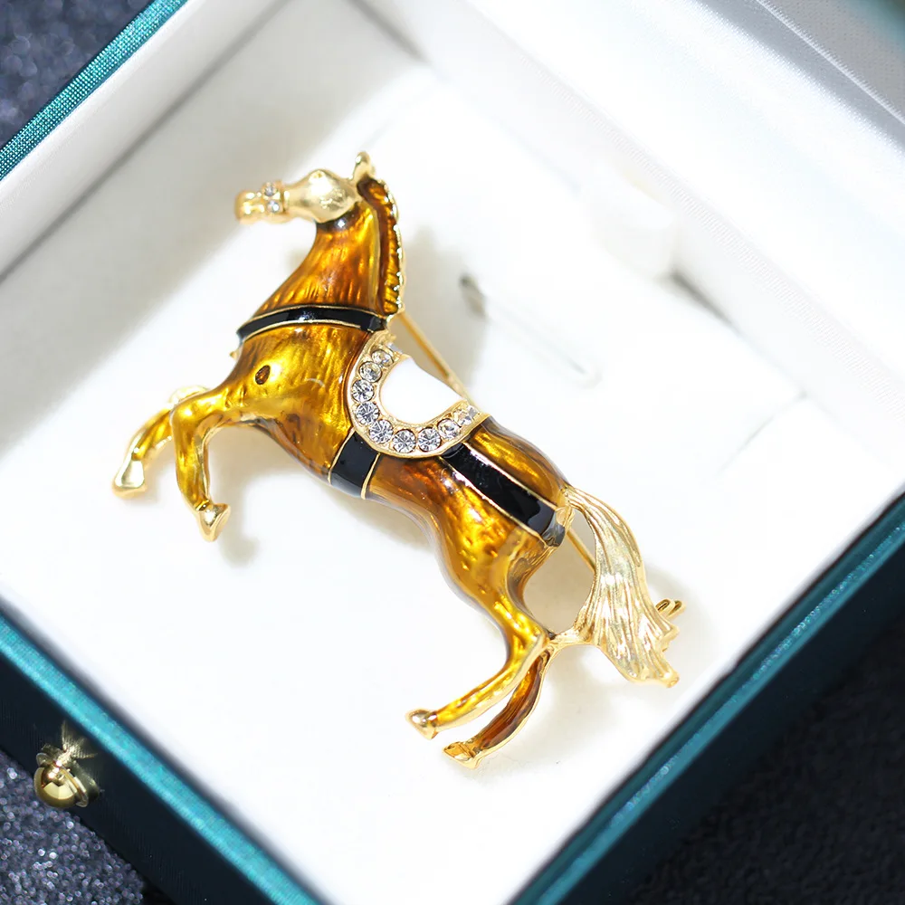 Medieval Vintage Personality Enamel Galloping Horse Brooch Animal Zodiac Pin Accessories Unisex Coat Suit Clothes Corsage