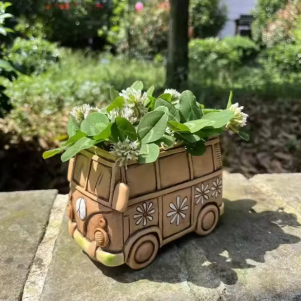 Retro Hippie Bus Shaped Flower Pot, Peace & Daisy Decor Resin Planter for Succulents Home Garden Decor