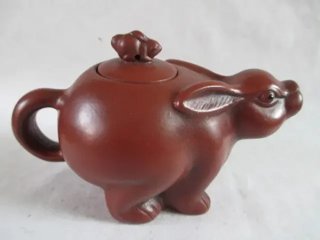 

Elaborate Interesting ancient Chinese rabbit mother and son statue teapot