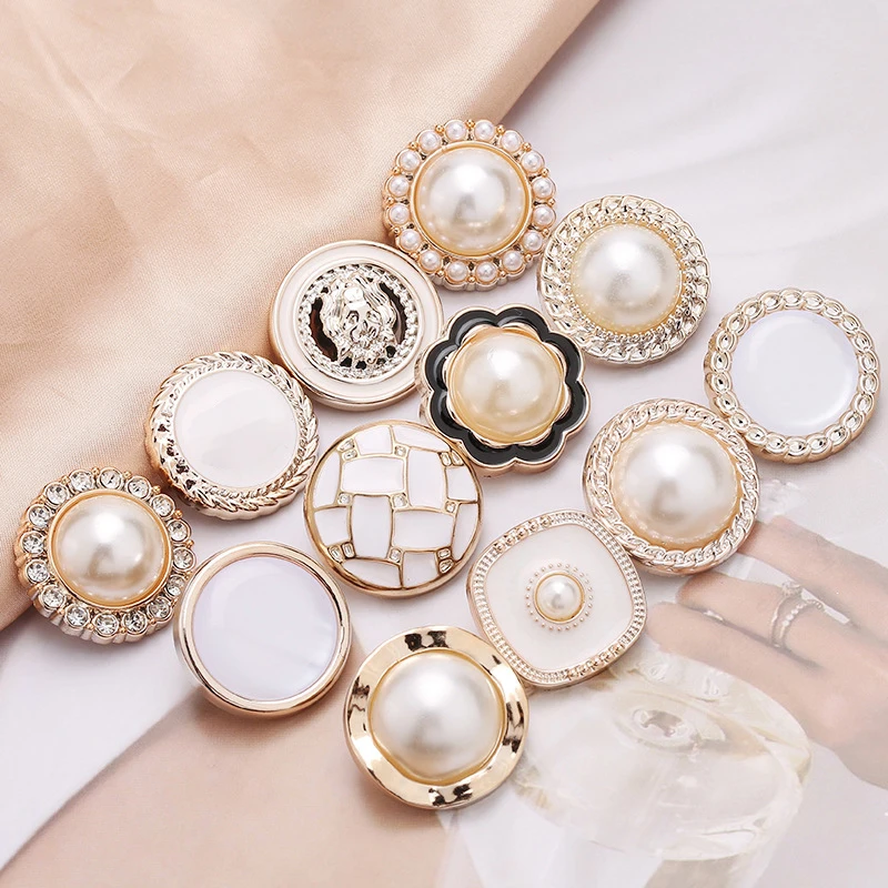 10Pcs 18/20/25MM Flower Pearl Rhinestones Plastic Shank Buttons For Women Garment Jacket Sweater Handmade Sewing Accessories