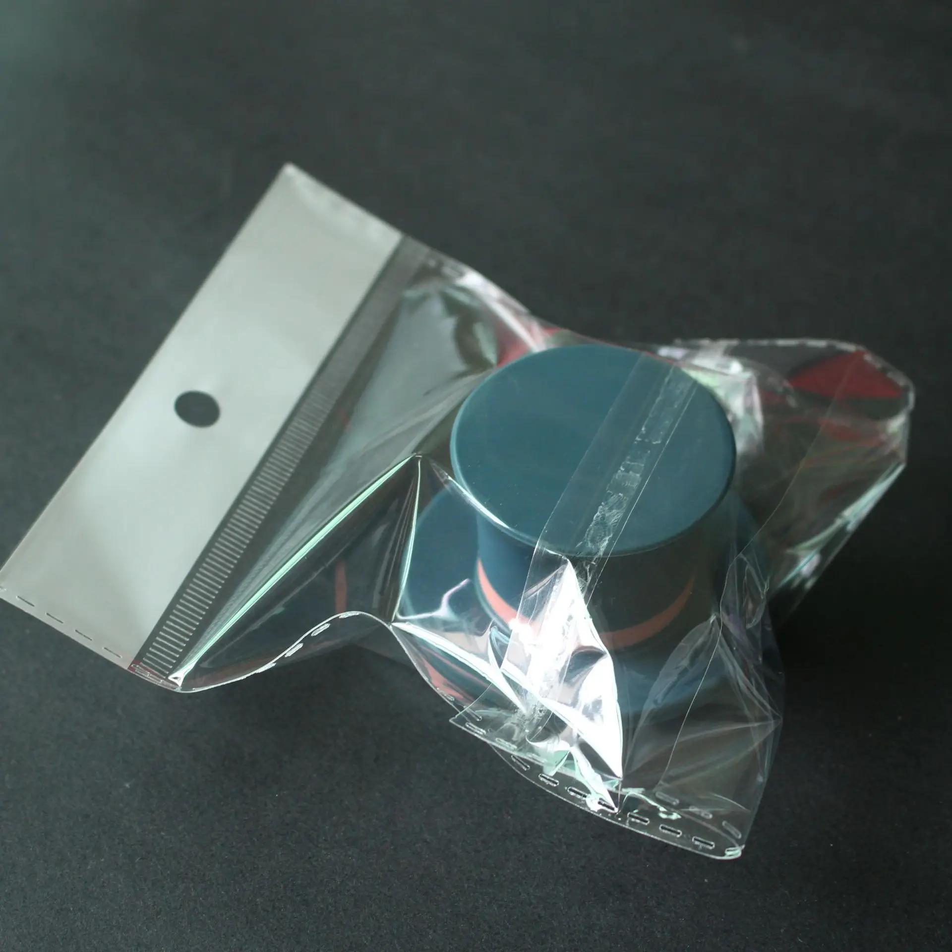 Silicone Bottle Stopper Magic Hat Wine Bottle Stopper