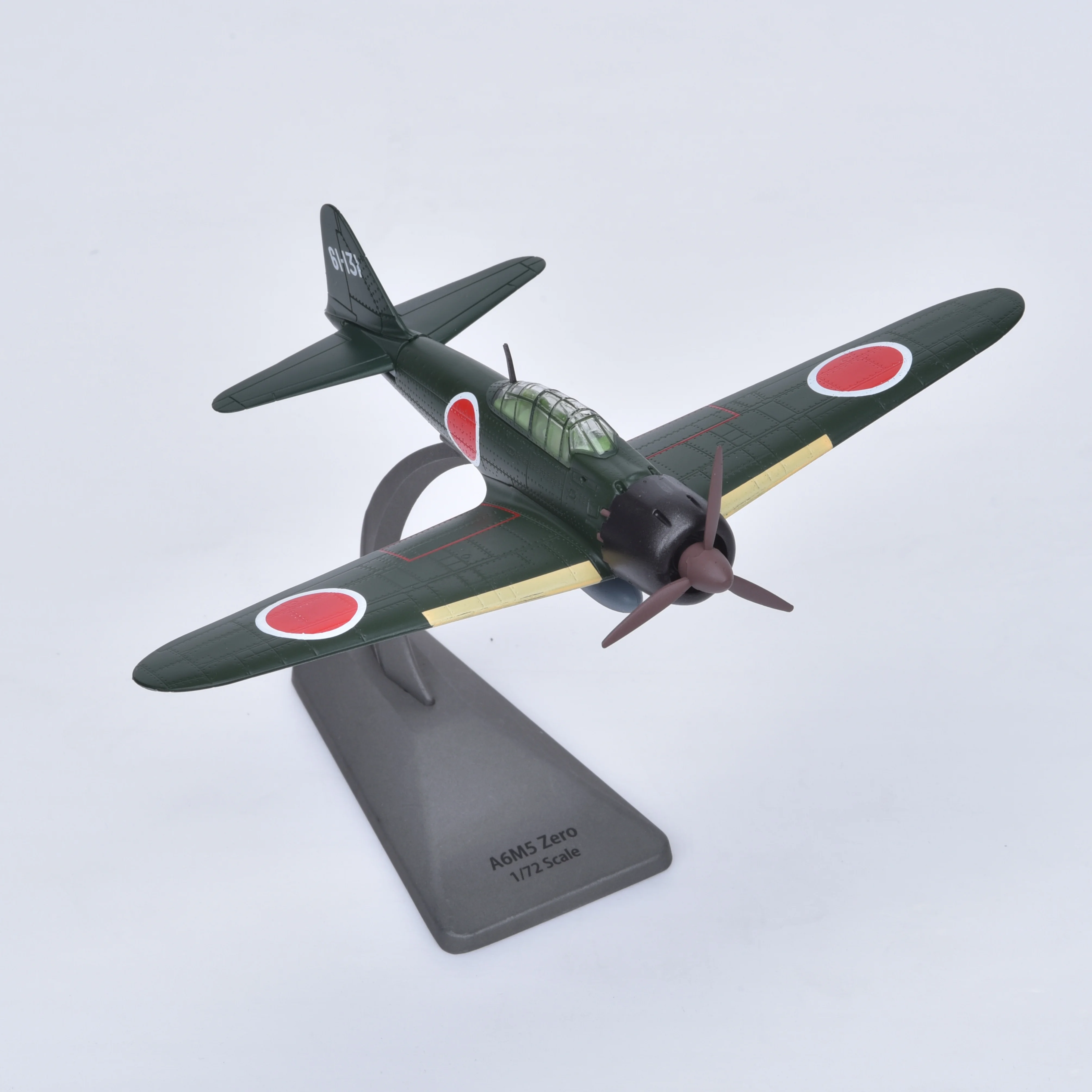 A6M5 1/72 Scale Zero Aircraft Metal Model Airplane (Including Base) Home Placement, Collection and Decoration Creative Gift