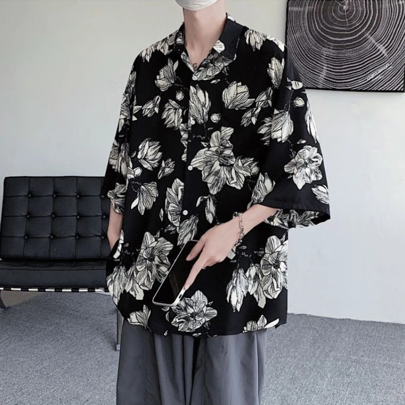 Men's Casual Short Sleeve Camp Shirt Floral Design Lightweight Drape Quick Dry Wrinkle Resistant Loose Fit Summer Shirt