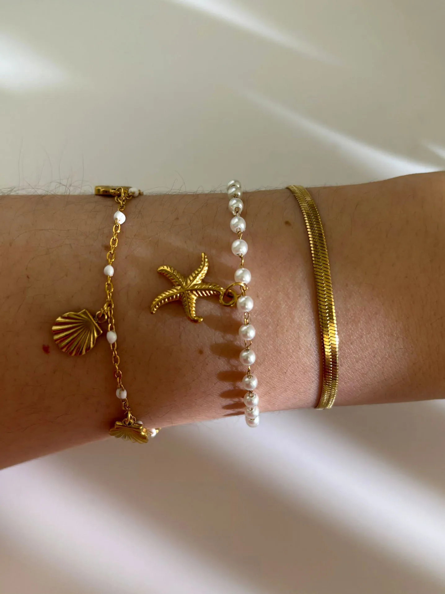 

Peri'sbox Trendy Ocean Style Gold Plated Shell Starfish Charm Bracelet for Women Stainless Steel Waterproof Summer Daily Jewelry