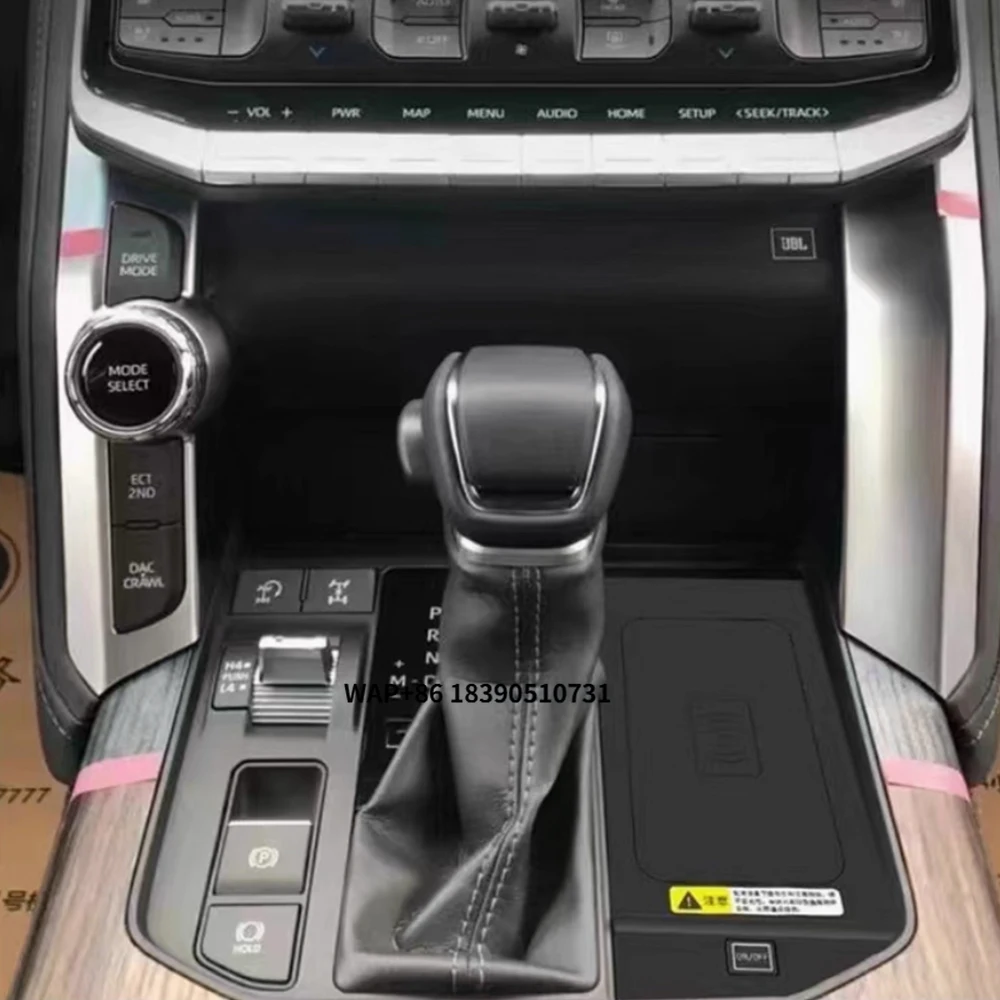 

Беспроводное магнитное зарядное устройство для центральной консоли Toyota Land Cruiser 300 (LC300), аксессуар для тюнинга интерьера