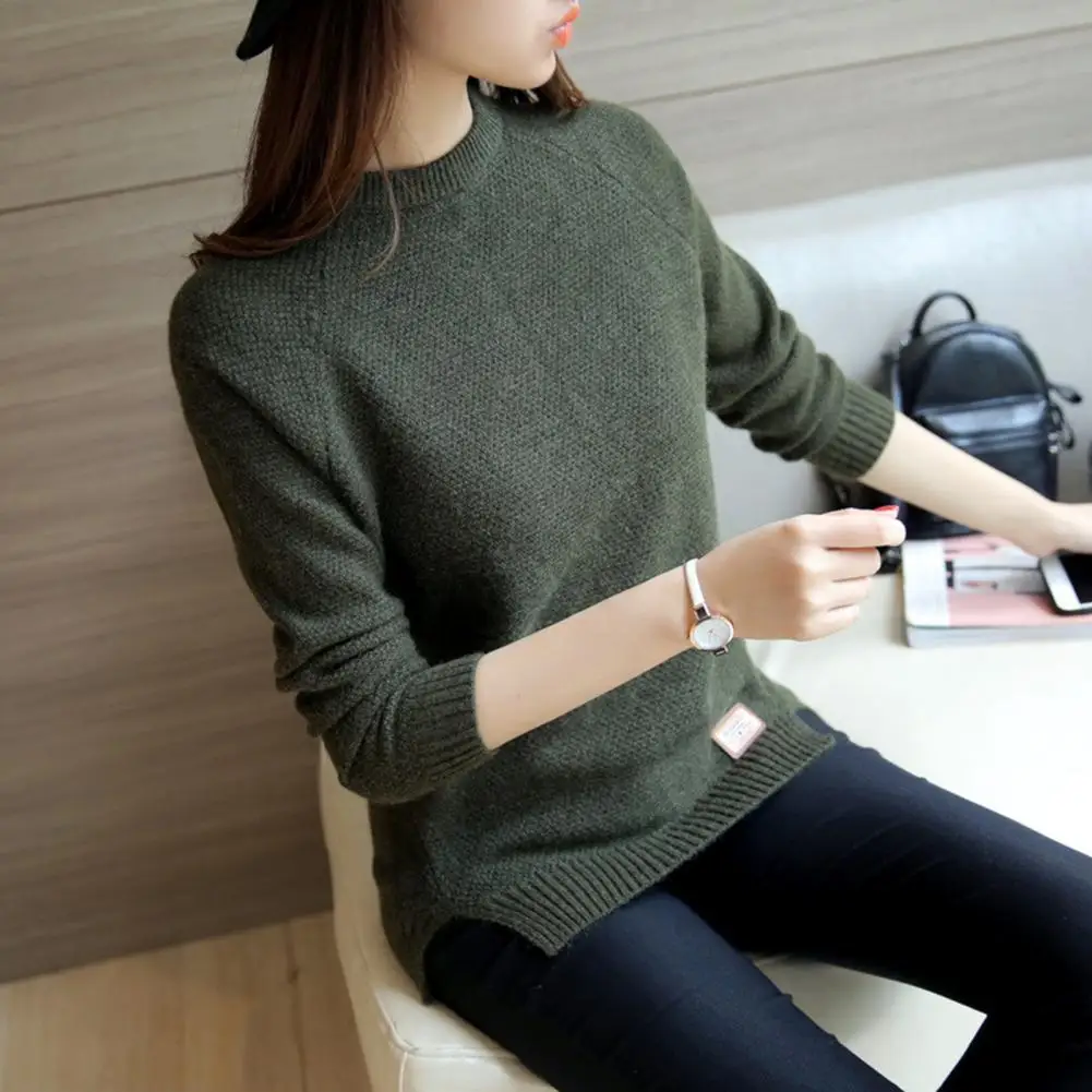 Women Bottoming Tops Round Neck Long Sleeve Slit Hem Knitting Tops Solid Color Loose Fit Autumn Winter Sweater