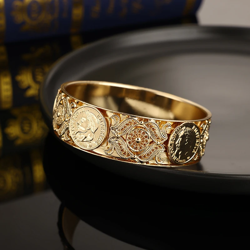 Moroccan Women's Cuff Bracelet Arabic National Style Golden Plating Head Coin Hollowed-out Bangle Wedding  Party Banquet Gift