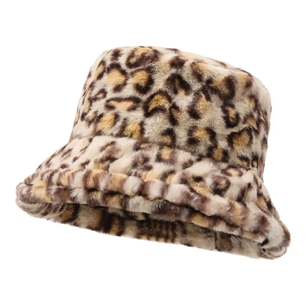 

Versatile Korean Style Leopard Print Bucket Hat Windproof Thicken Women Plush Bucket Hat Soft INS Winter Warm Hat Outdoor