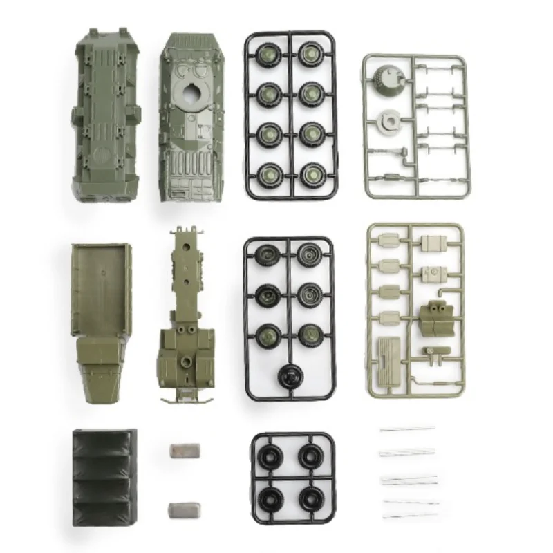 1/72 الولايات المتحدة M35 شاحنة عسكرية السوفياتي BTR 80 بعجلات مركبة مدرعة خالية من الغراء البلاستيك تجميع لعبة مجسمة للسيارة