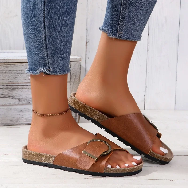 chinelos-de-toe-aberto-com-fivela-para-mulheres-sapatos-de-praia-planos-tamanho-grande-monocromaticos-ao-ar-livre-casual-feminino-verao-venda-quente-roma-2024