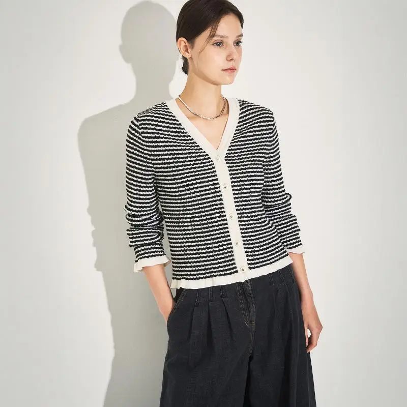 

Свободный вязаный кардиган с v-образным вырезом в полоску, цветная блузка с бабочкой, носимый женский осенний свитер моды 530