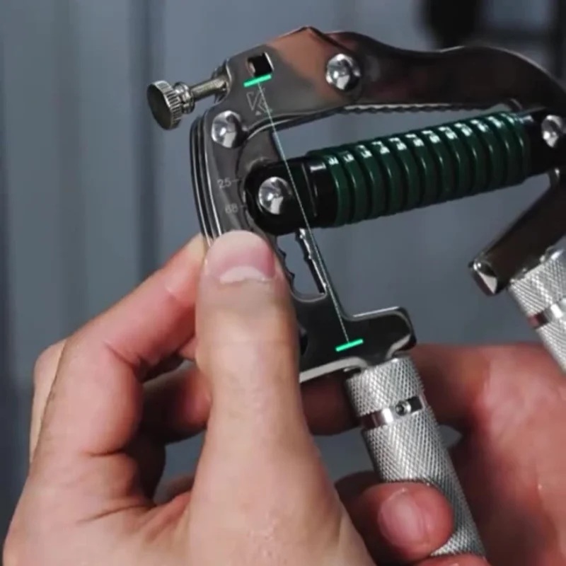 

All-metal handgrip strengthener adjusted for professional hand and finger strength training for men Integrated Fitness Equipment