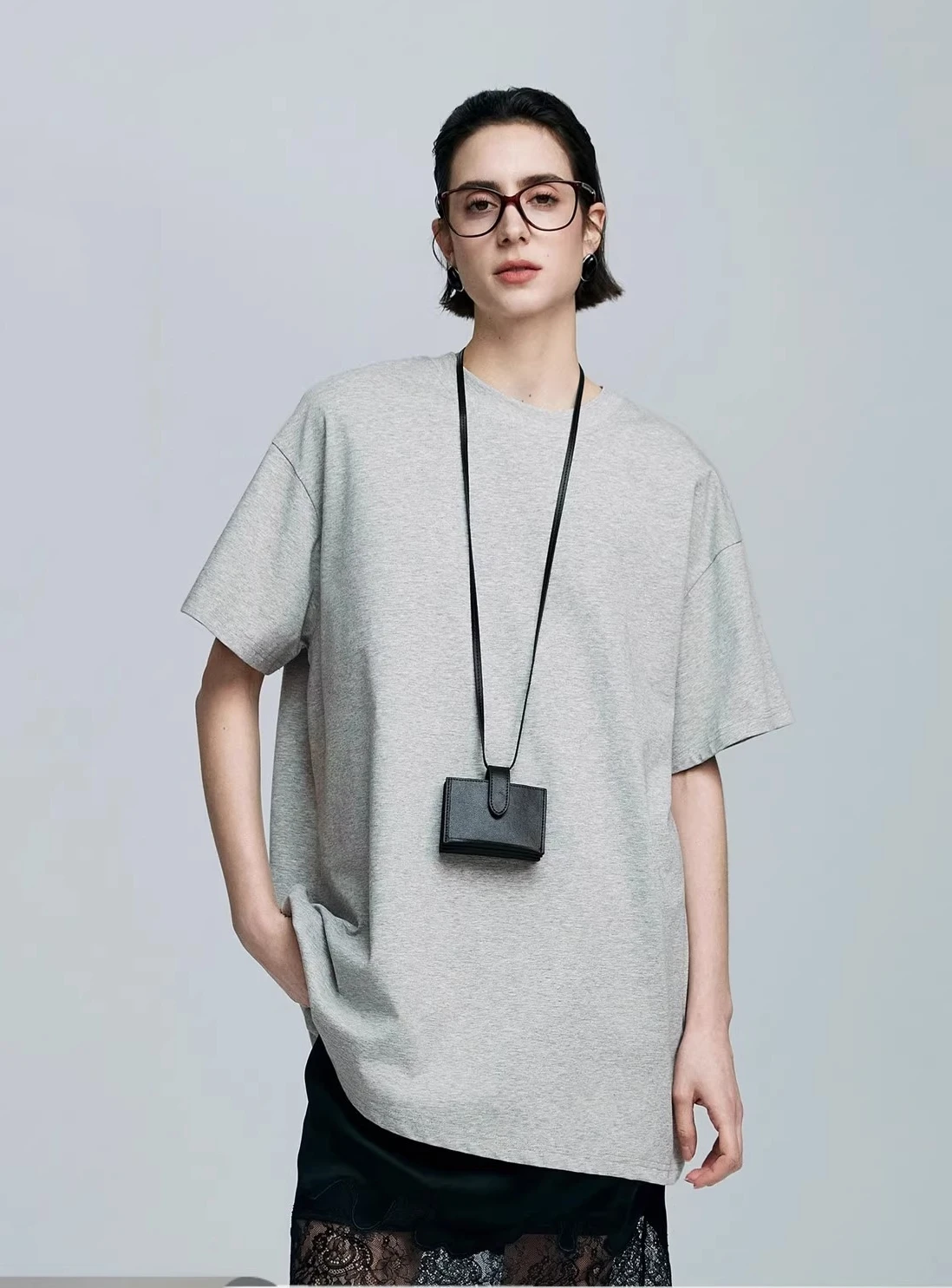 

Boyfriend style silhouette long T-shirt female Summer of 2025 Round collar Oversized top Simple and slimming