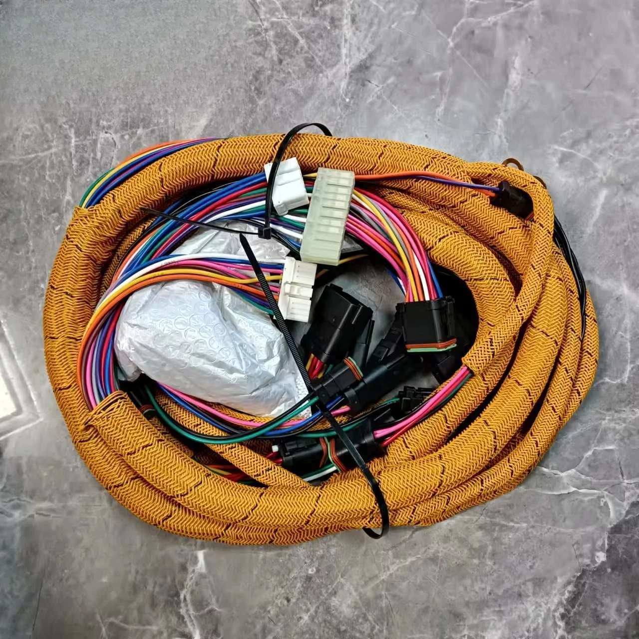 

LNHF 163-6749 Line 320C 325C Chassis Wiring Harness High Quality Compatible Parts 163-6749 for CA T