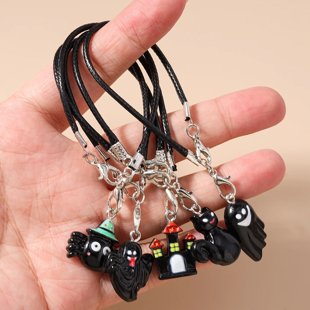 

5pcs/set Resin Halloween Ghot Castle Phone Chain Women Girls Phone Strap DIY Keychain Pendants Mobile Lanyard Jewelry Gift