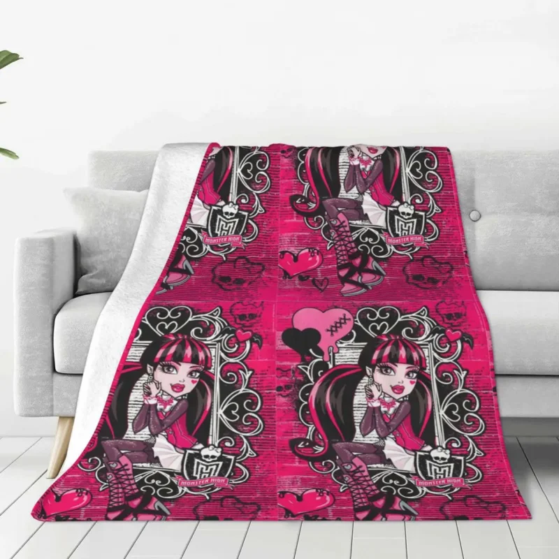 Draculaura Poster Wool Blankets Monster High Awesome Throw Blanket for Sofa Bedding Lounge 200x150cm Plush Thin Quilt