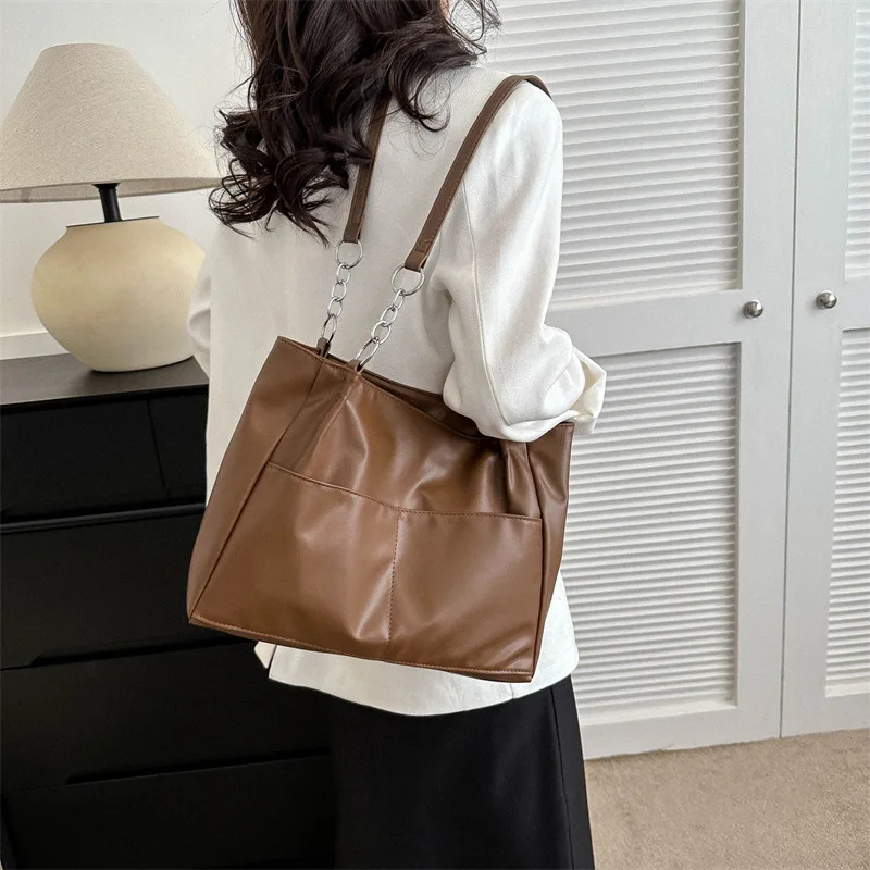 Shoulder Side Bags for Women Vintage Solid Color Simple Large Capacity Big PU Leather The Latest Handbags Travel Totes