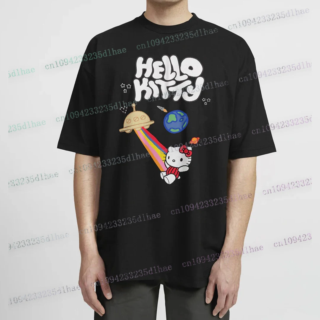 الفضاء خربش مرحبا كيتي المحملة أنيمي قميص رجالي الكرتون القط تي شيرت Harajuku Kawaii الصيف تيز ملابس قطنية هدية فكرة تيز