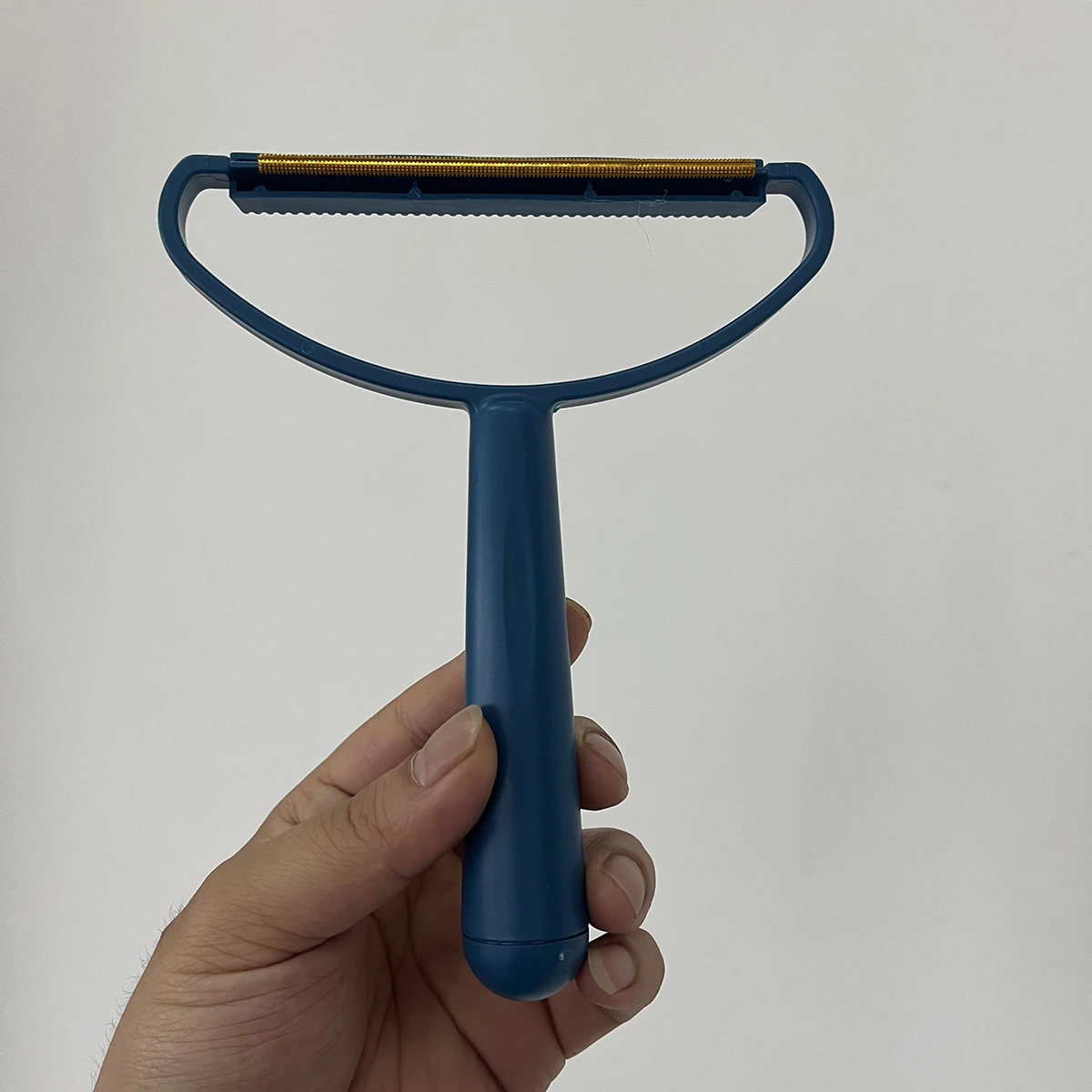 Portable Lint Remover Magic Fabric Hair Remover Pet Hair Scraper Cleaner Sweater Clean Tool for Clothes Carpet Brush Tool