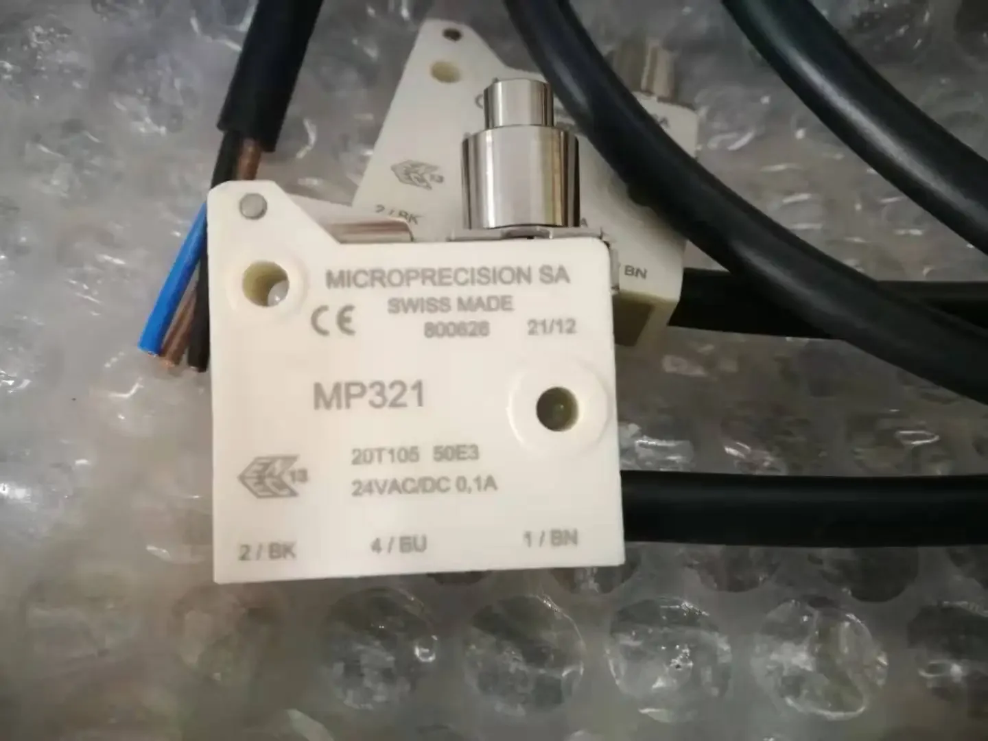 Microinterruptor original de microprecisión MP321 CH-1896 Microinterruptor