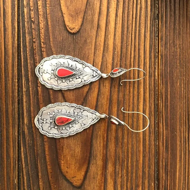 Ethnic Storm, Wholesale of New Western Asian Accessories, European and American Retro Feng Shui Drop Shaped Women's Earrings