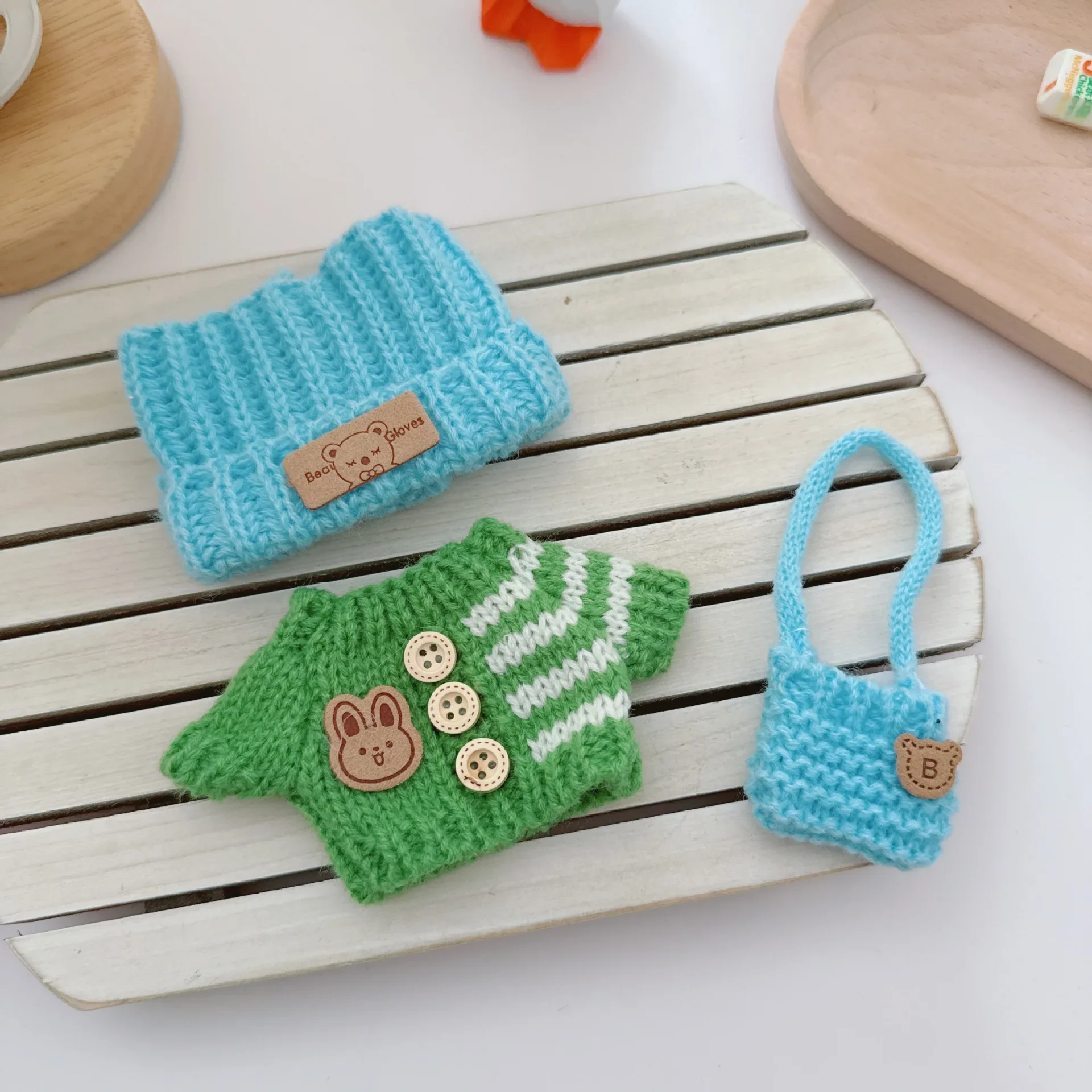 Accessoires de poupée lapin Labubu mignons avec vêtements tricotés, oreilles de lapin, chapeau, pull en forme de cœur pour collectionneurs de jouets, vêtements Labubu