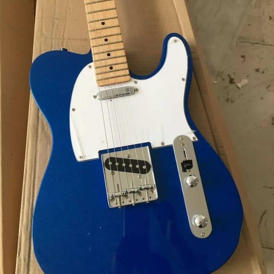 Factory Direct Sales of High-quality Professional Electric Guitar Dark Blue(Real picture)