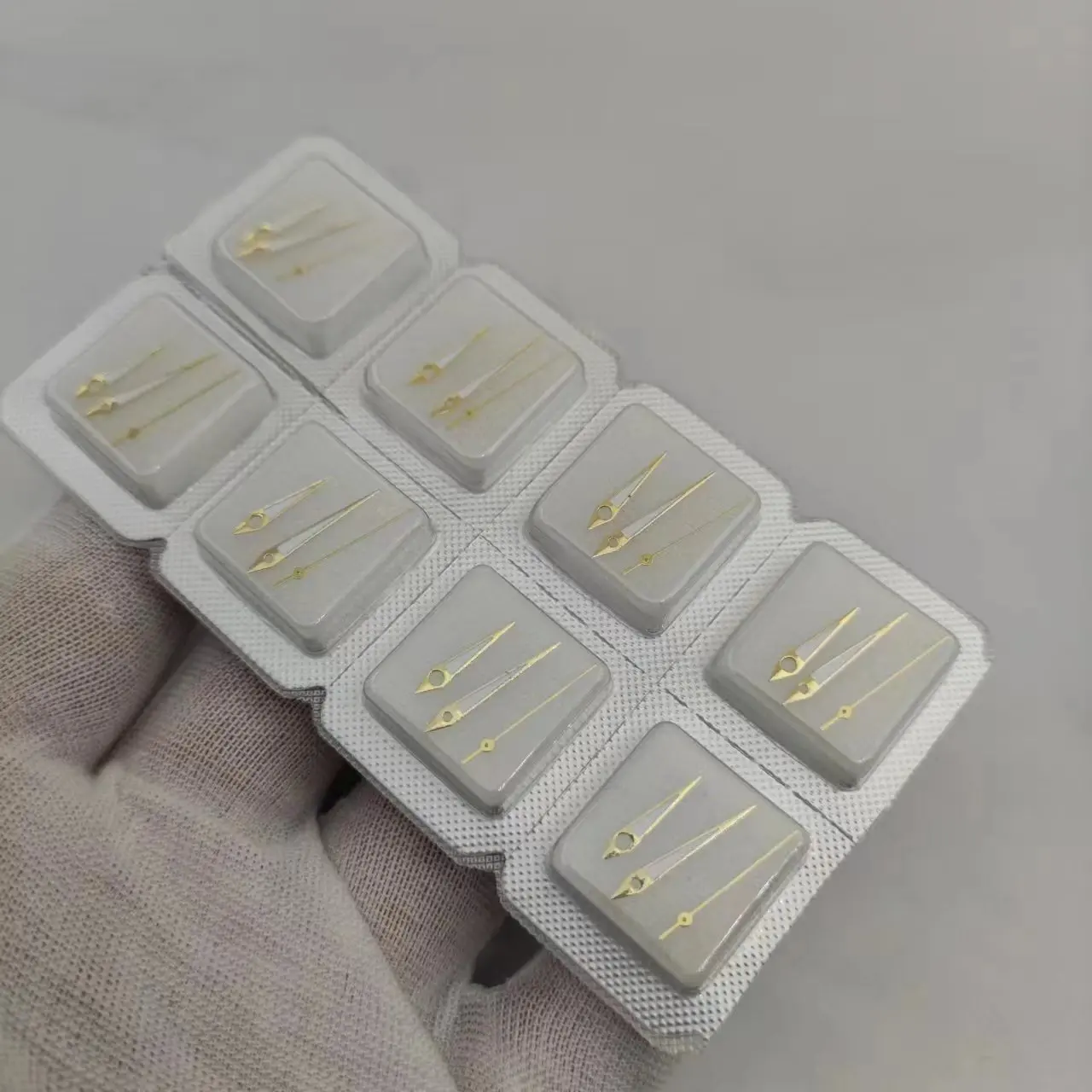 Watch accessories: luminous three needle watch, hour minute second needle, NH35/NH36 movement pointer, green luminous