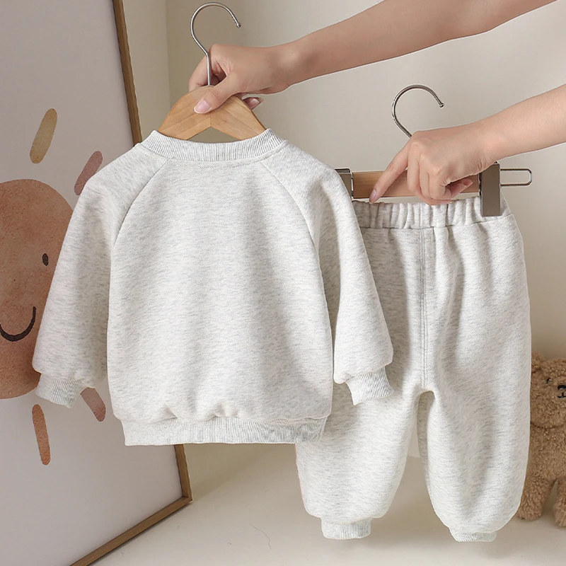 IYEAL 2025 Spring New Sweatshirt Set with Rainbow Pattern Long sleeved Top and Pants 2Pcs New Baby Boys Girls' Sports Set