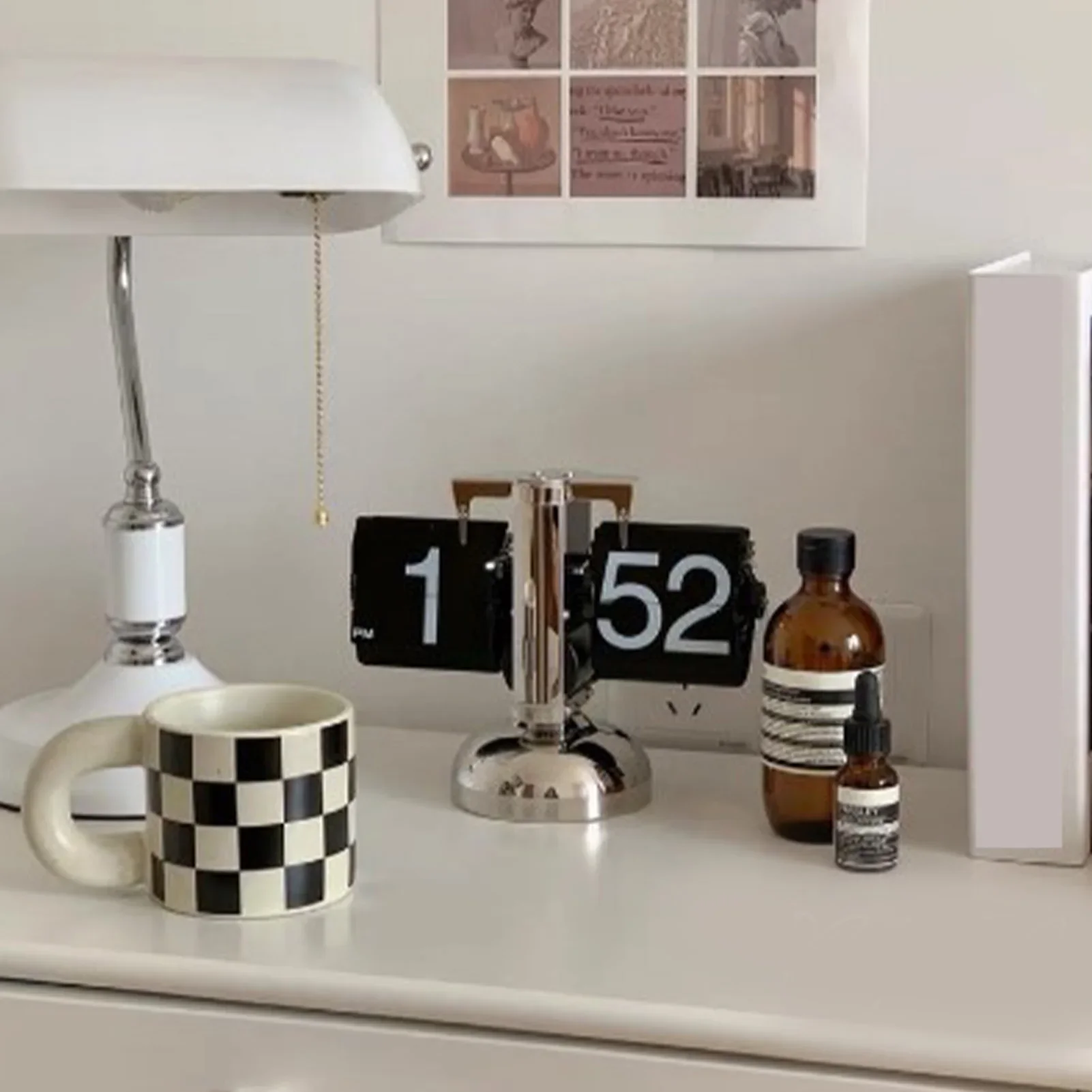 Digital  Down Clock Retro Minimalist Single Foot Mechanical Auto  Clock Desk Clock for Home Livingroom