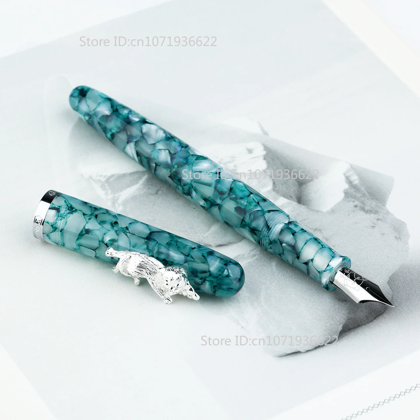 美しいpenbbs-498-レジン製万年筆。猫のクリップと替刃付き。丸い研磨加工を施したf字ペン先。軽量で書きやすい文房具。ギフトにも最適。
