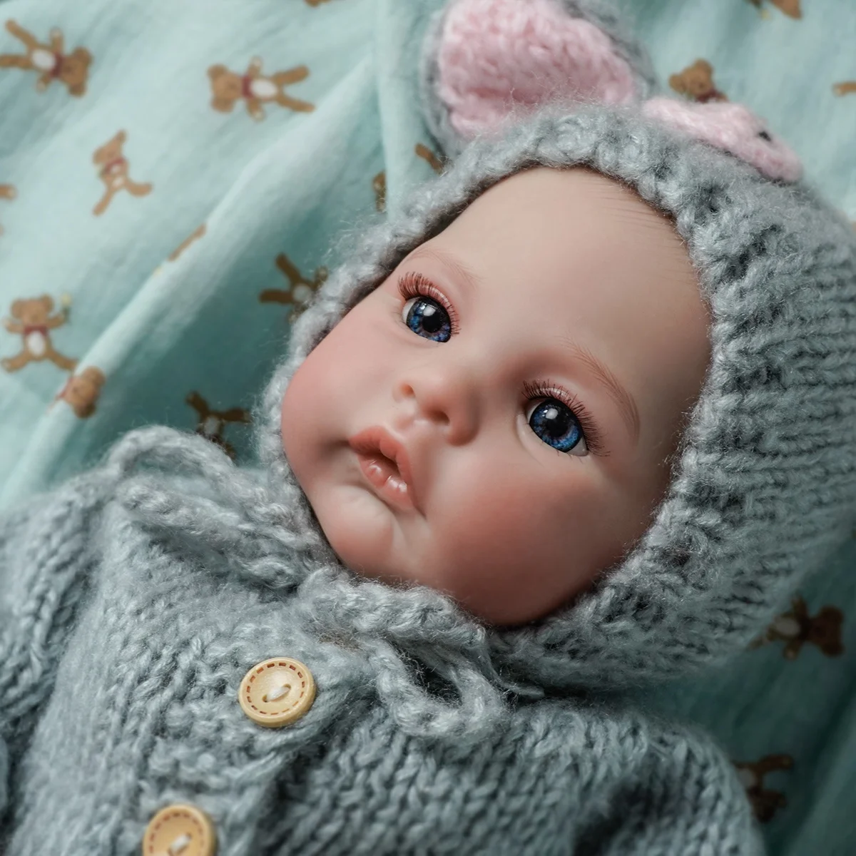 

JOYORA 50cm Reborn Baby Doll Soft Body And Realistic Hand Drawn Details Handmade Fashionable Christmas Gift Cute Reborn Toy