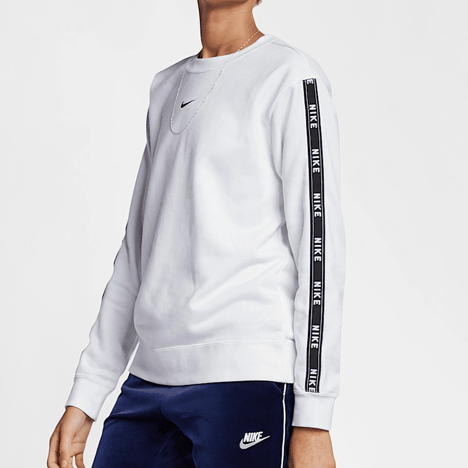 Nike Authentic New NSW CREW LOGOTACE Women's Cross Label Hoodie AR3055-100