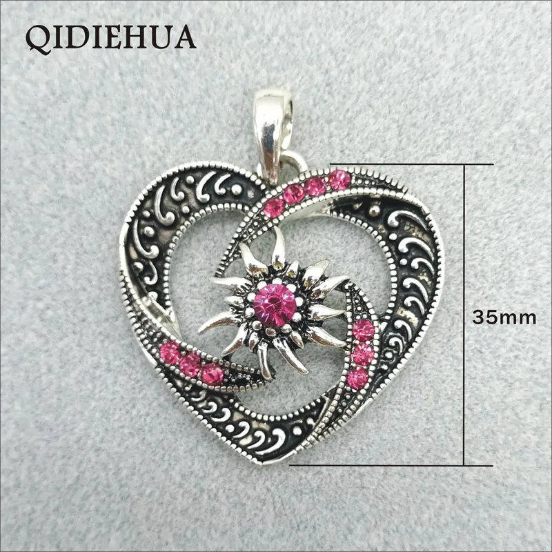 3pcs/Lot Bohemian Vintage Silver Color Edelweiss Necklace Heart Shape Pendant Bavarian Oktoberfest DIY Jewelry Making Findings